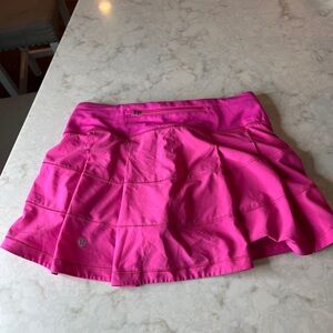 Lululemon Size 4 Pink Skirt